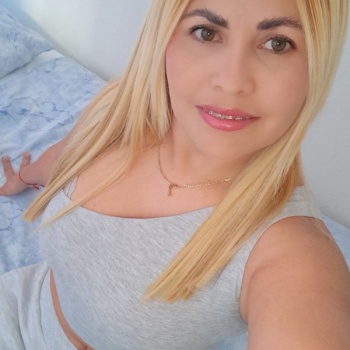 Latina muy tentadora dispuesta a complacerte…, Elda