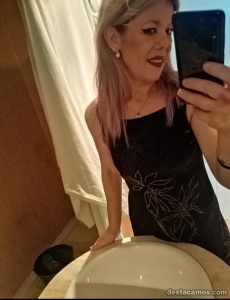 Marisa sÓlita en mi piso rubia de escandalo
