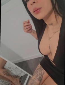 Naty latina venezolana