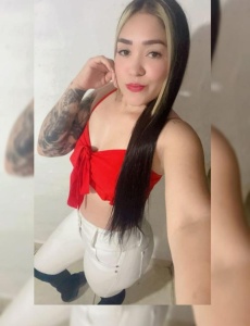 Hola, soy Mariana, una chica latina de trato