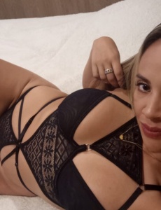 Soy una rica y deliciosa madurita muy loquilla