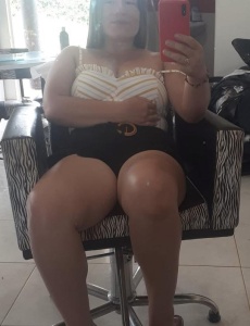 MÓnica, divertida y