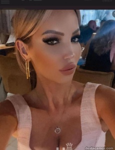 Hola cariño, me llamo Sofia soy una preciosa