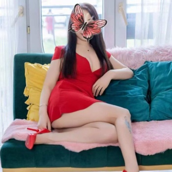来自亚洲的正宗美女, Alicante