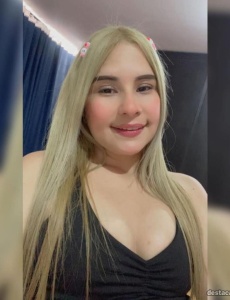 Linda universitaria dispuesta a 19 años