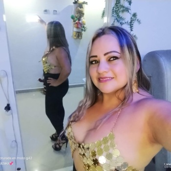 Soy mia una rubia encantadora en la zenia, Torrevieja