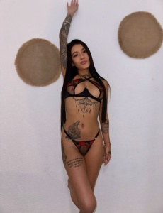 Hermosa colombiana en alicante