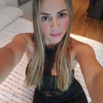Laurita, Elche