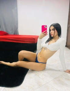 Guapísima srta dispuesta a hacerte desconectar