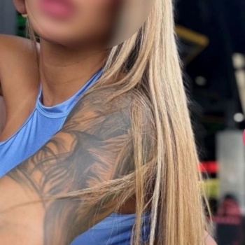 Hola, soy khloe, una latina de presencia cautivadora, Alcoy