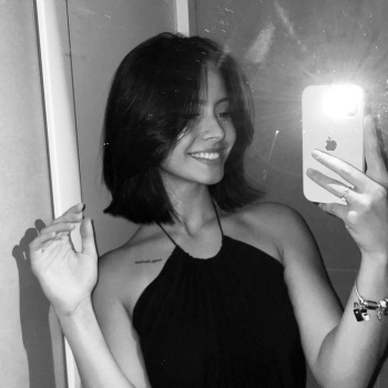 Amelia divina bombon, Elche