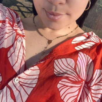 Hola soy daniela tengo 26 años colombiana, Elche