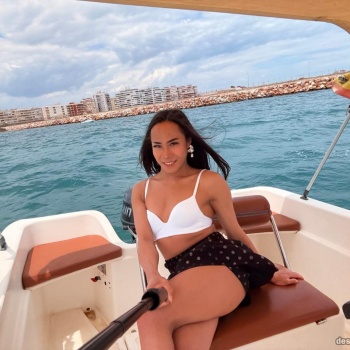 Bella dulce femenina masajista, Torrevieja