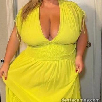 Hello i am 57 years old you want a relaxing massage on a stretcher i have air conditioning sara a unique moment of relahello i am 57 years old you wa, Alicante