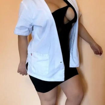 Want to relax on a massage table with a super massage? Relax, crystal clear, full sports massage, everything you need. Horihuela costa, la zenia, from, Alicante