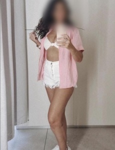 Guapa y dulce masajista