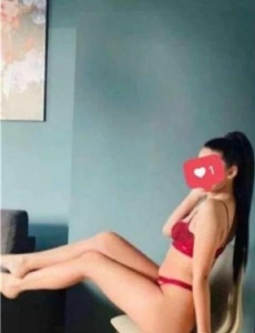 Morena apetisante formas inolvidabile muy amorosa bonita chica sexi