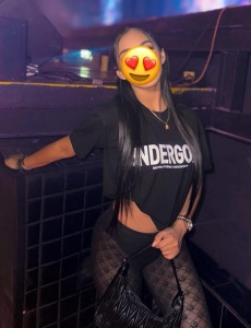 ️ soy alejandra.. Colombiana y para tus noches de aventura