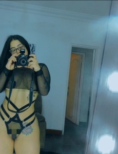 Disfrutaras todo mi cuerpo ardiente y sensual