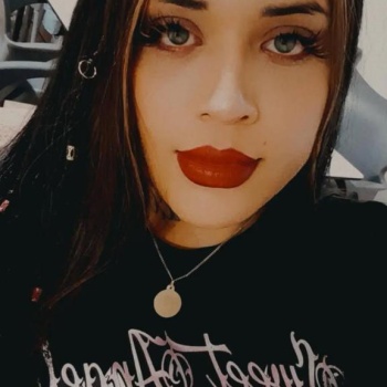 Jovencita latina, Alicante