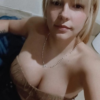 Andrea dulce, encantadora, Albatera