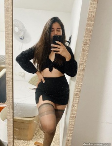 Hola soy MELANI Bella una bella Mujer Sin