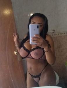 Alandra y muy ardiente