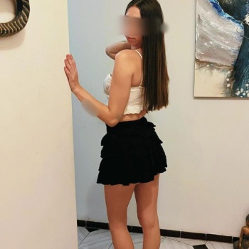 Hola chicos me llamo alba, soy una joven, Alicante