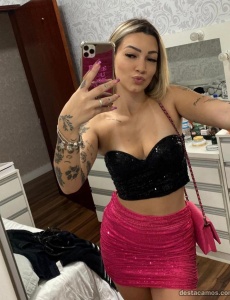 Rubia sola en casa acepto visitas