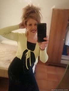 Tremenda guapÍsima  llama s este ️