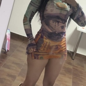 Latina hermosa en elche paisita, Elche