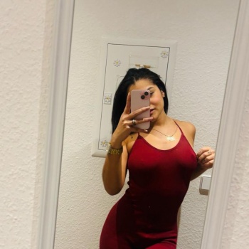 Hola soy kiara nueva en elda, Elda