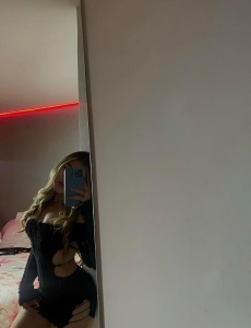 Hermosa joven colombiana