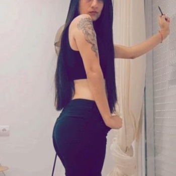 Hola, soy antonella, una chica con una presencia, Alicante