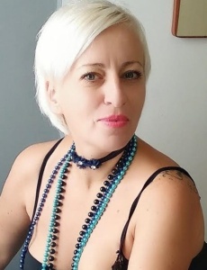 Diferente. Y soy particular.!
