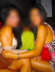 INDEPENDIENTE Estoy con mi amiga somos Ana y