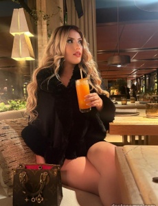 Elena escort de lujo en torre vieja y guardamar