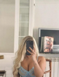 Nueva!! Sofi 19 aÑos super en benidorm