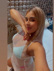 Hola, soy Estrella, una guapa colombiana cariñosa y