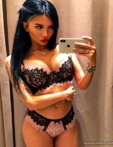 Pamela con baila en tu polla
