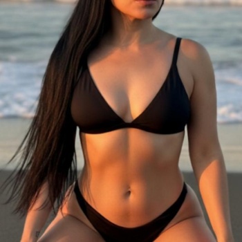Colombiana muy, Alicante