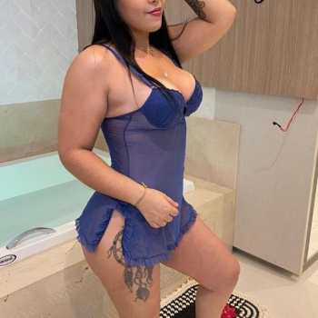 Velvet desire en la zenia: chicas atractivas para desconectar y vivir algo diferente, Alicante