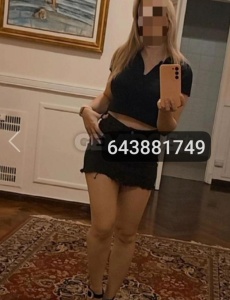 Tremenda rubia particular llegando a yecla