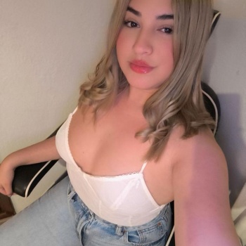Latina jovencita preciosa cariÑosa dulce muy completa lista para vivir momentos inolvidables, Alicante