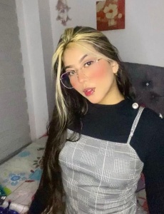 Colombiana de vacaciones en torrevieja
