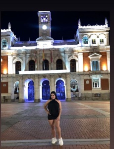 Tu luna reciÉn llegada a torrevieja con ganas de