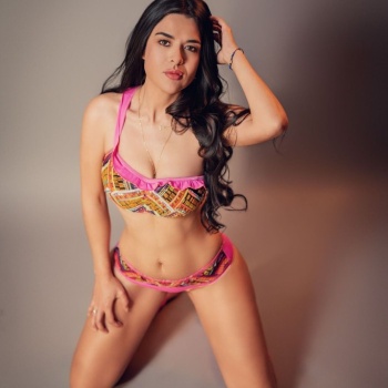 Novedad una chica joven espectacular clase glamour, Benidorm