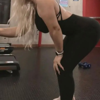 Española rubia guapa con cuerpazo y tetazas en elche, Elche