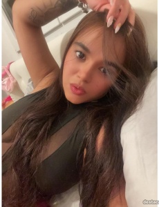 Hola mi amor... Me llamo LISuna hermosa chica
