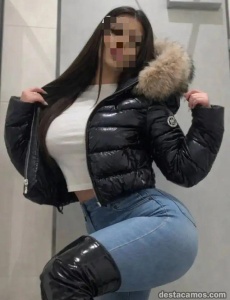 VENEZOLANA Perderás el control al ver mis curvas